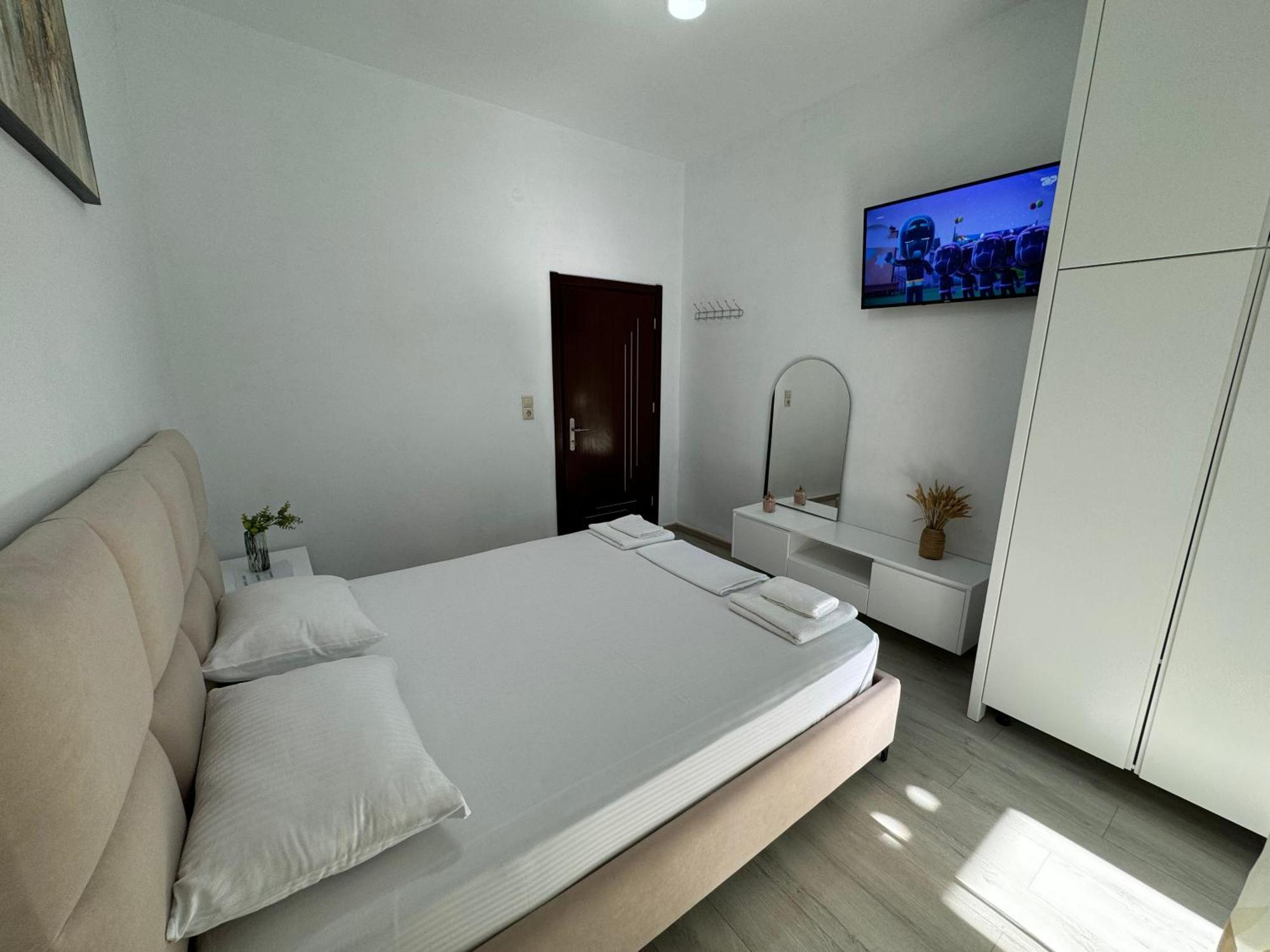 Dadaj Apartments Саранда Екстер'єр фото
